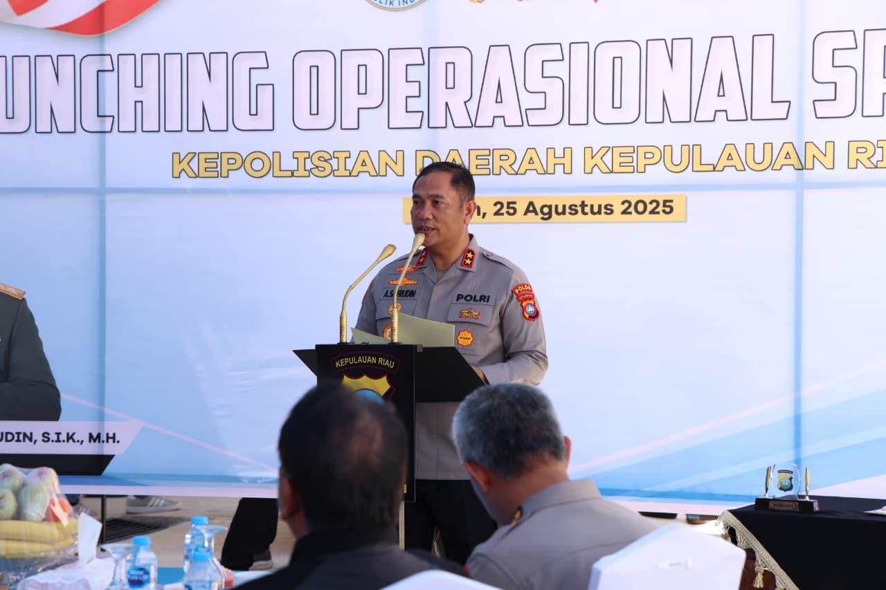 Kapolda Kepri Irjen Asep Safrudin saat menyampaikan imbauan kepada masyarakat untuk berperan aktif menjaga keamanan dan waspada kejahatan online serta narkoba di Batam.